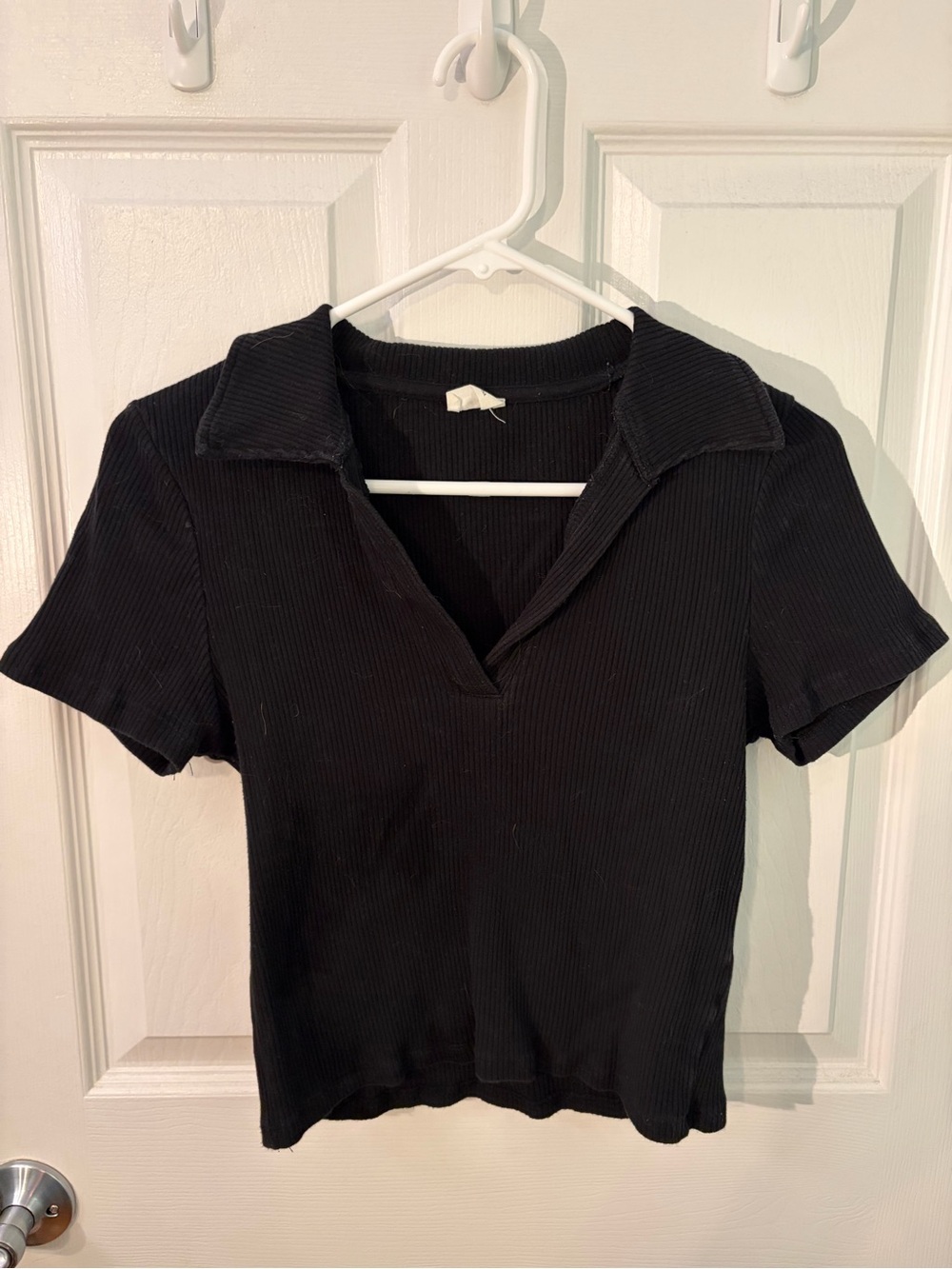 Cotton On Black Ribbed V-Neck Polo Crop Top